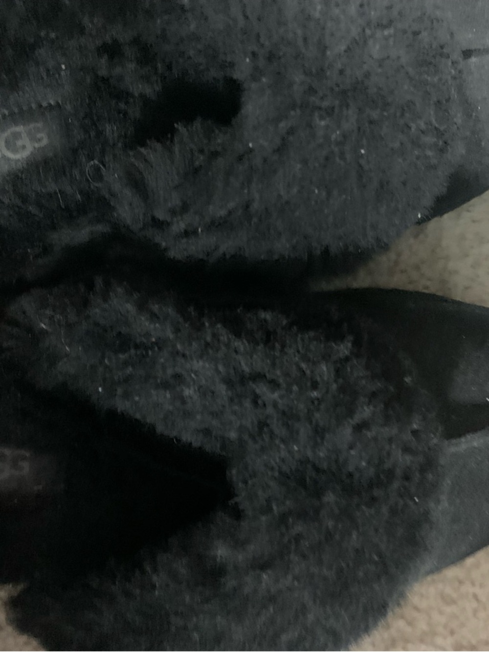 Black Fleece-Lined Women's Slip-On Boots